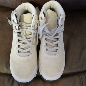 Steel toe work boots